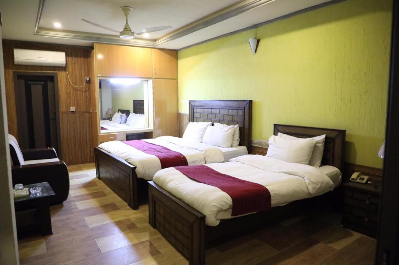 Manama Hotel Ijp Ραβαλπίντι Εξωτερικό φωτογραφία